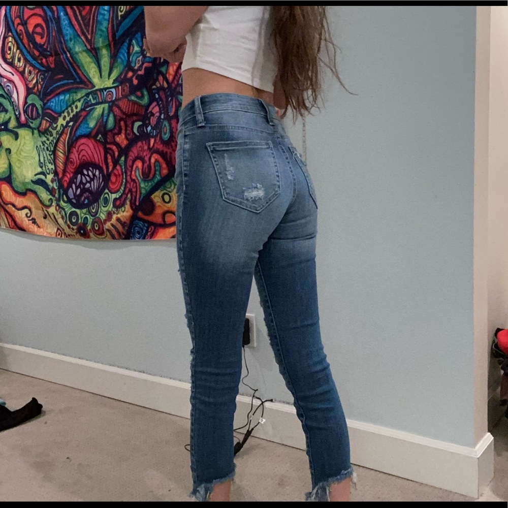 Ankle mid-rise ripped blue jeans by cello